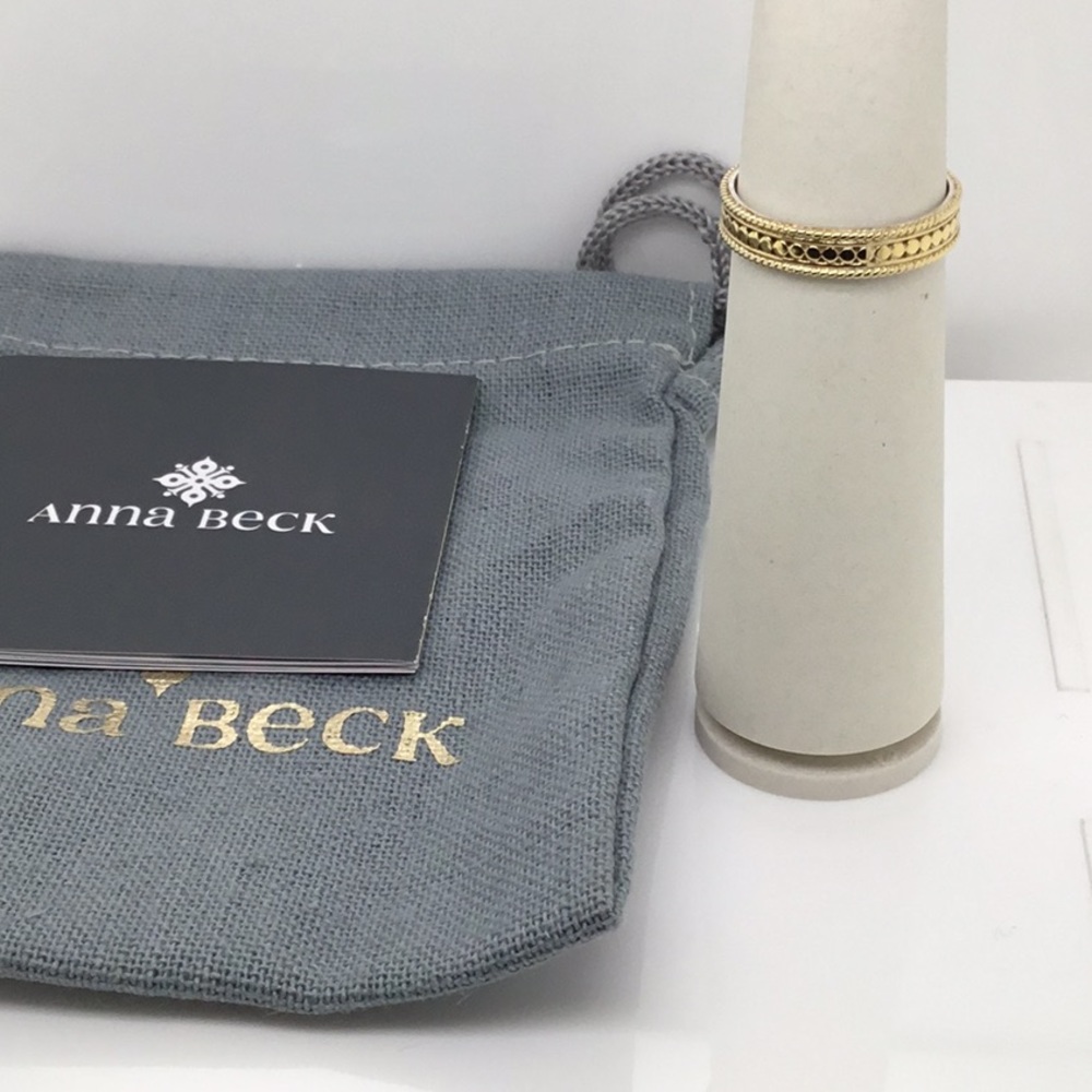 Authentic Anna Beck medallion ring  2 tone 7 New